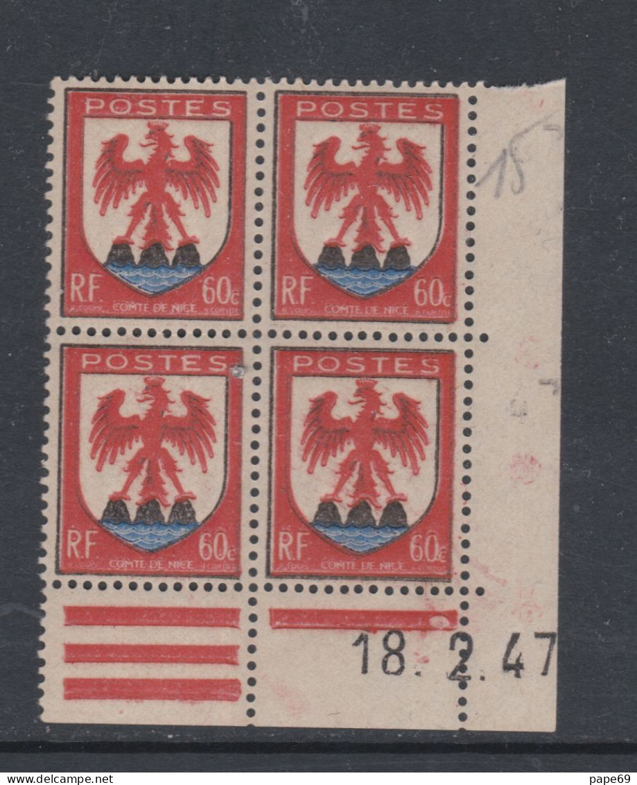 France N° 758 XX : Armoiries De Pro. : Nice  En Bloc De 4 Coin Daté Du 18 . 2 . 47 : 1 Point Blanc Sans Char. TB - 1940-1949