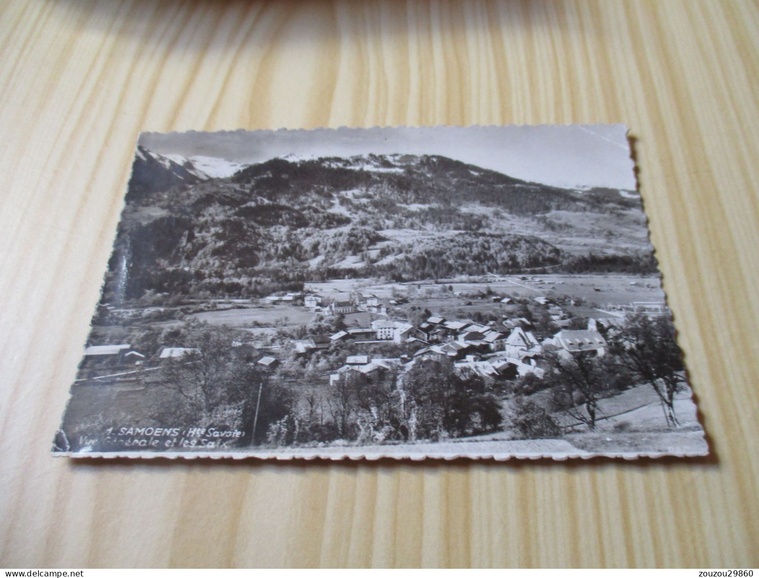 Samoëns (74).Vue Générale Et Les Saix. - Samoëns