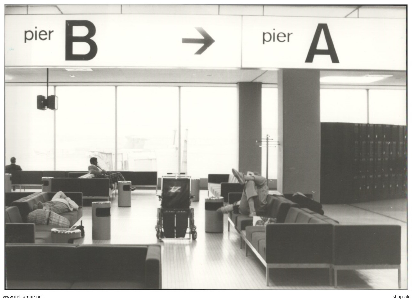C5507/ Flughafen Amsterdam Schipohl  Foto 21,5 X 16 Cm 70er Jahre - Altri & Non Classificati