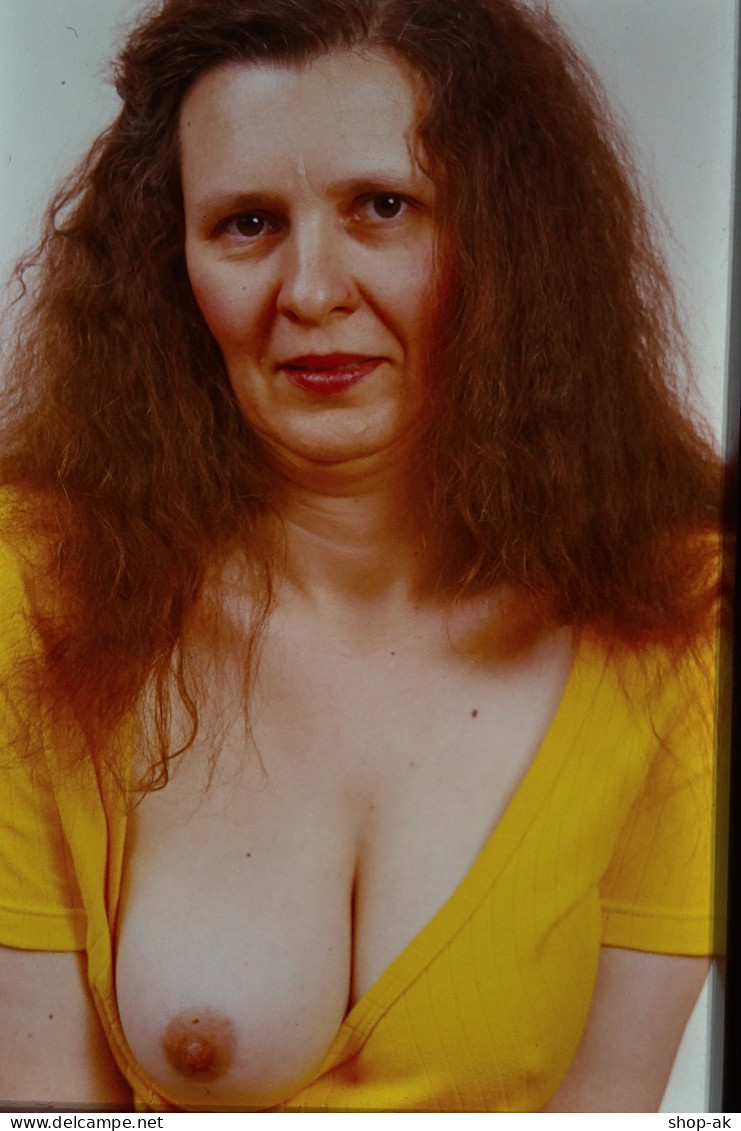 Dia0216/ DIA Foto Junge Frau Nackt Nude Erotik Amateur Slide Transparency 70er - Diapositives