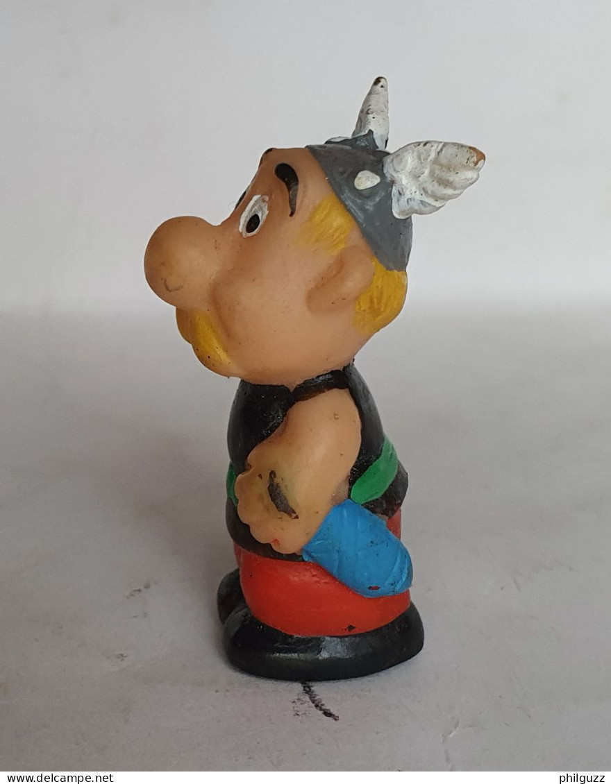 FIGURINE ASTERIX EMBOUT DE CRAYON 1967 Variante Modèle AILES POINTUES (2) - Asterix & Obelix