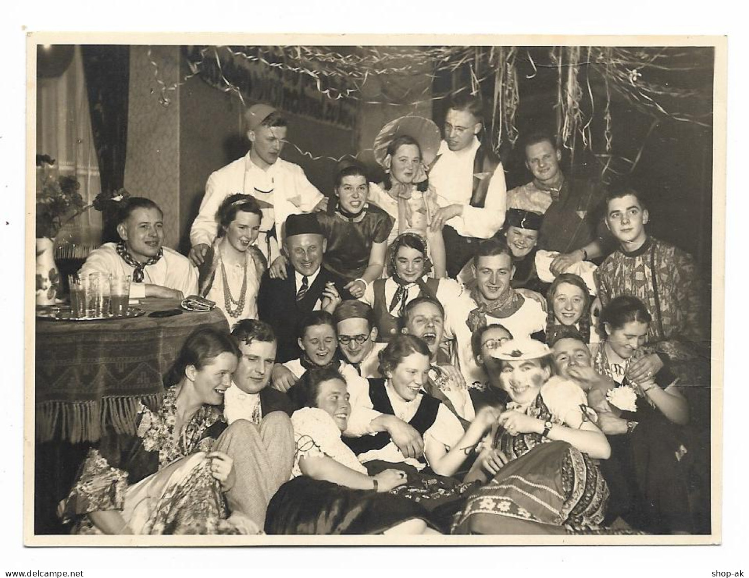 Y27149/ Foto Freunde Feiern Karneval Fasching 1938 - Carnaval