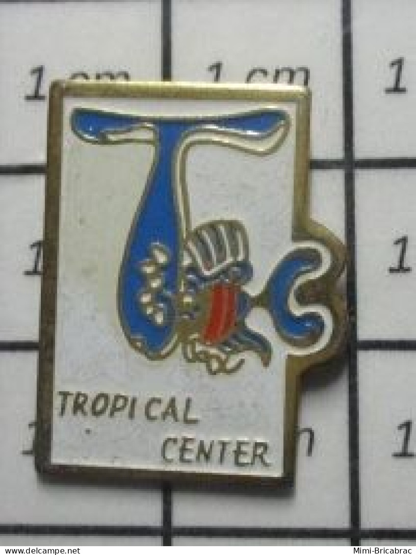 1618A Pin's Pins / Beau Et Rare : ANIMAUX / TROPICAL CENTER POISSON EXOTIQUE - Animals