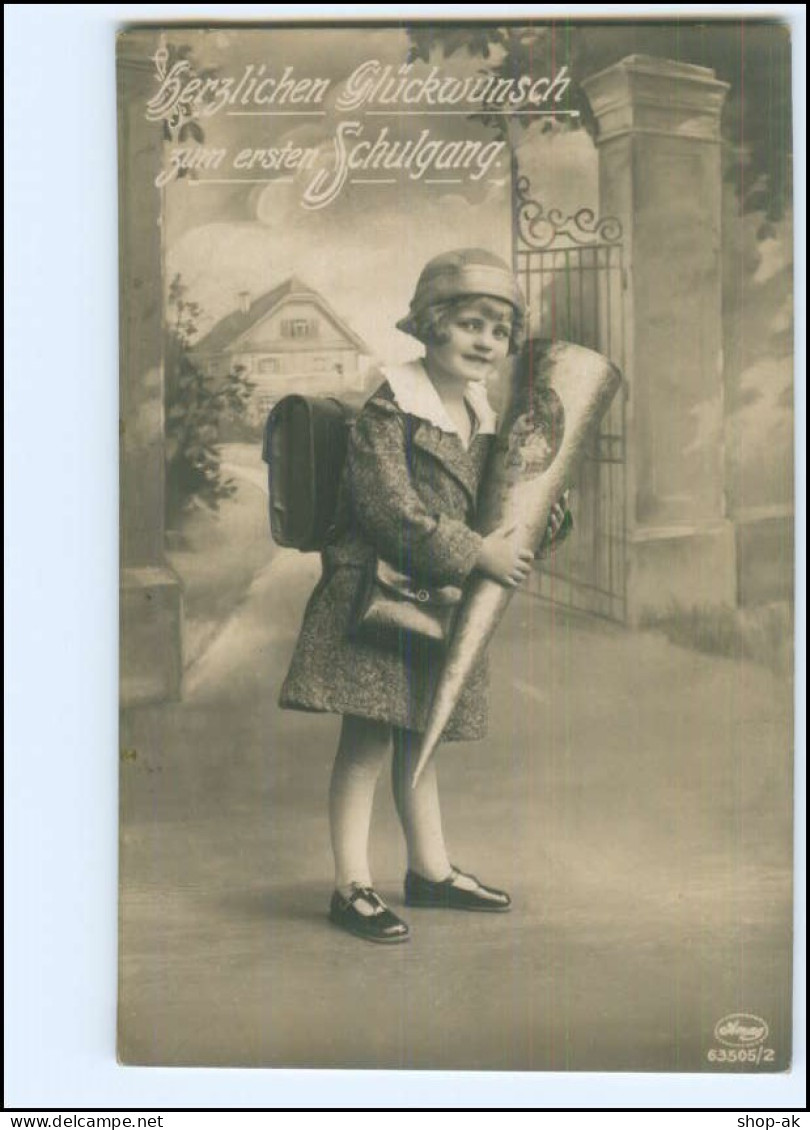 V4136/ Einschulung Schule Mädchen Mit Schultüte Foto AK Ca.1912  - Einschulung