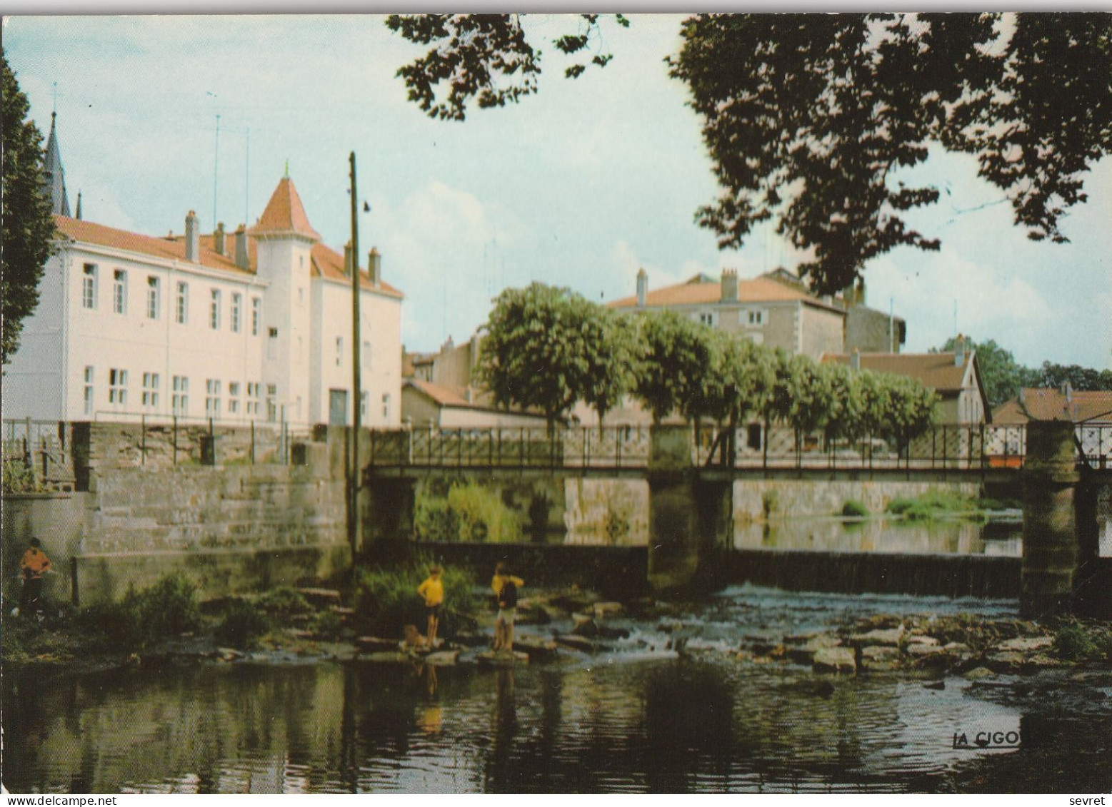 RAMBERVILLERS  -   Ecole Du Centre     -   CPM - Rambervillers