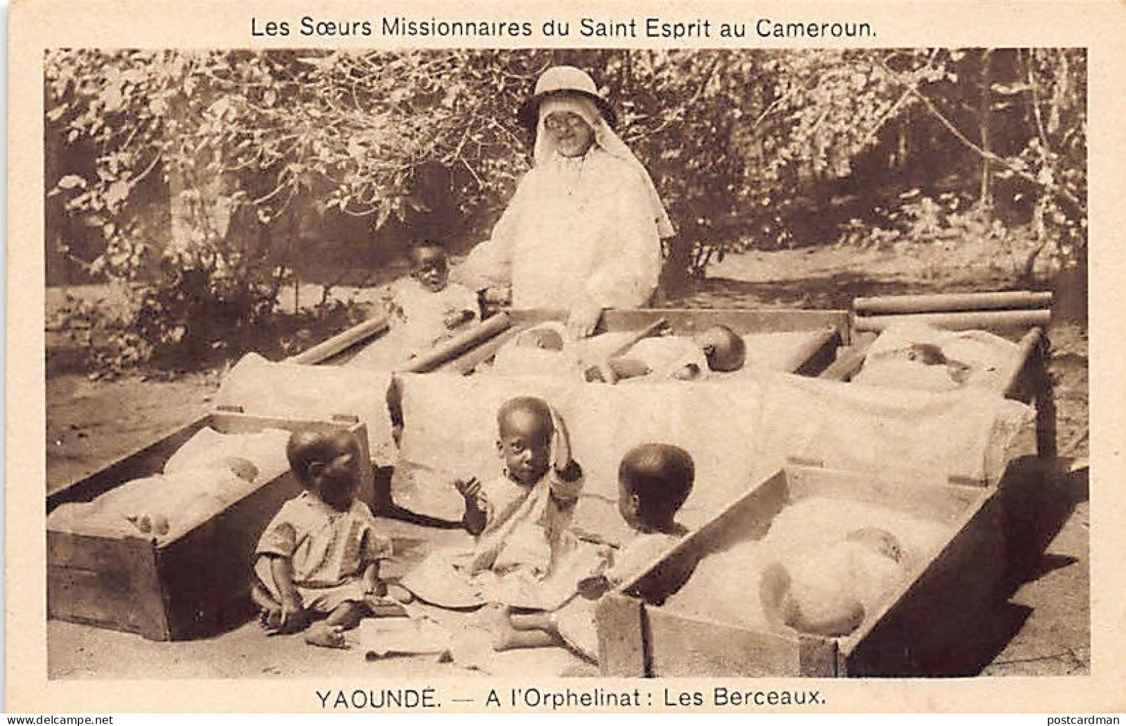 Cameroun - YAOUNDÉ - A L'Orphelinat, Les Berceaux - Ed. Société Des Missions Evangéliques  - Cameroun