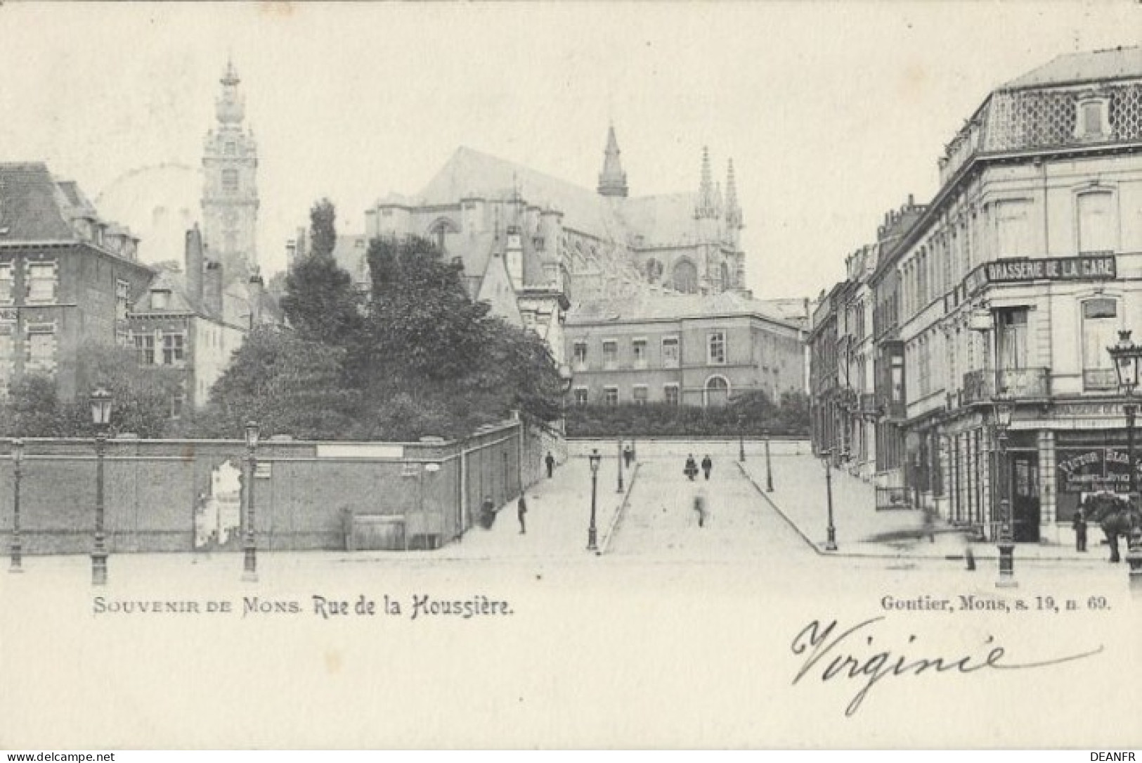Souvenir De Mons : Rue De La Houssière. Carte Impeccable. - Mons
