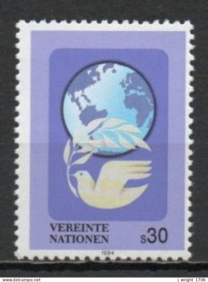 UN/Vienna, 1994, Globe & Peace Dove, 30S, MNH - Unused Stamps