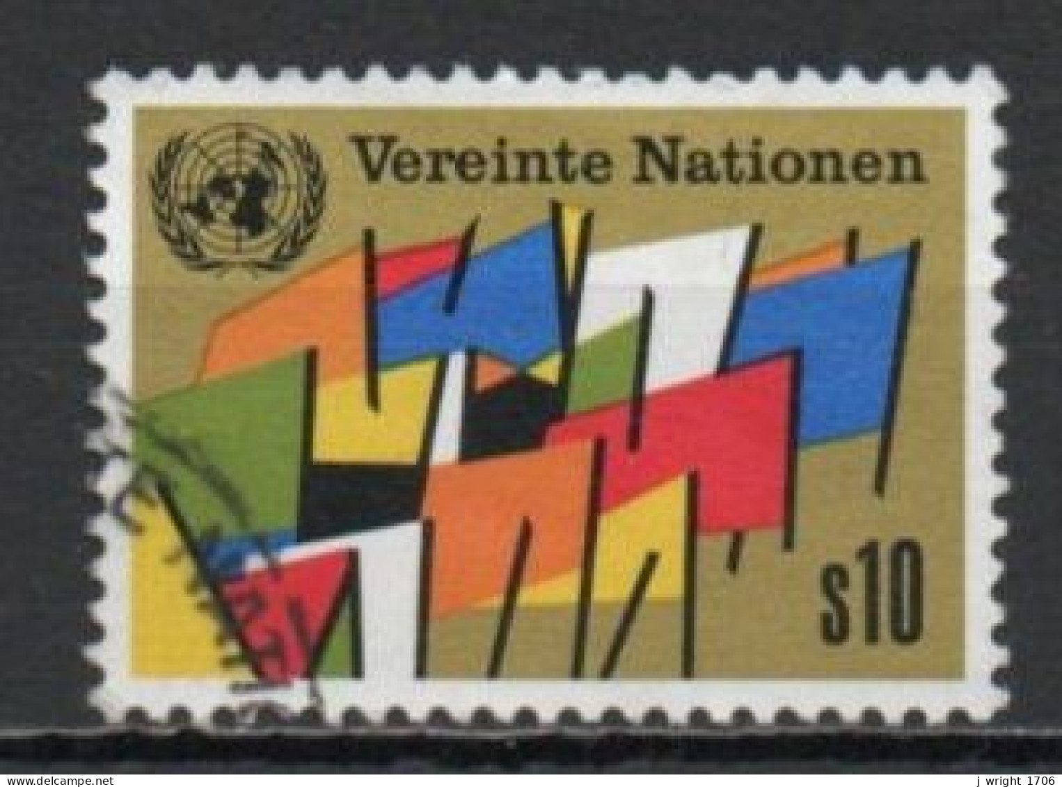 UN/Vienna, 1979, Flags, 10S, USED - Oblitérés