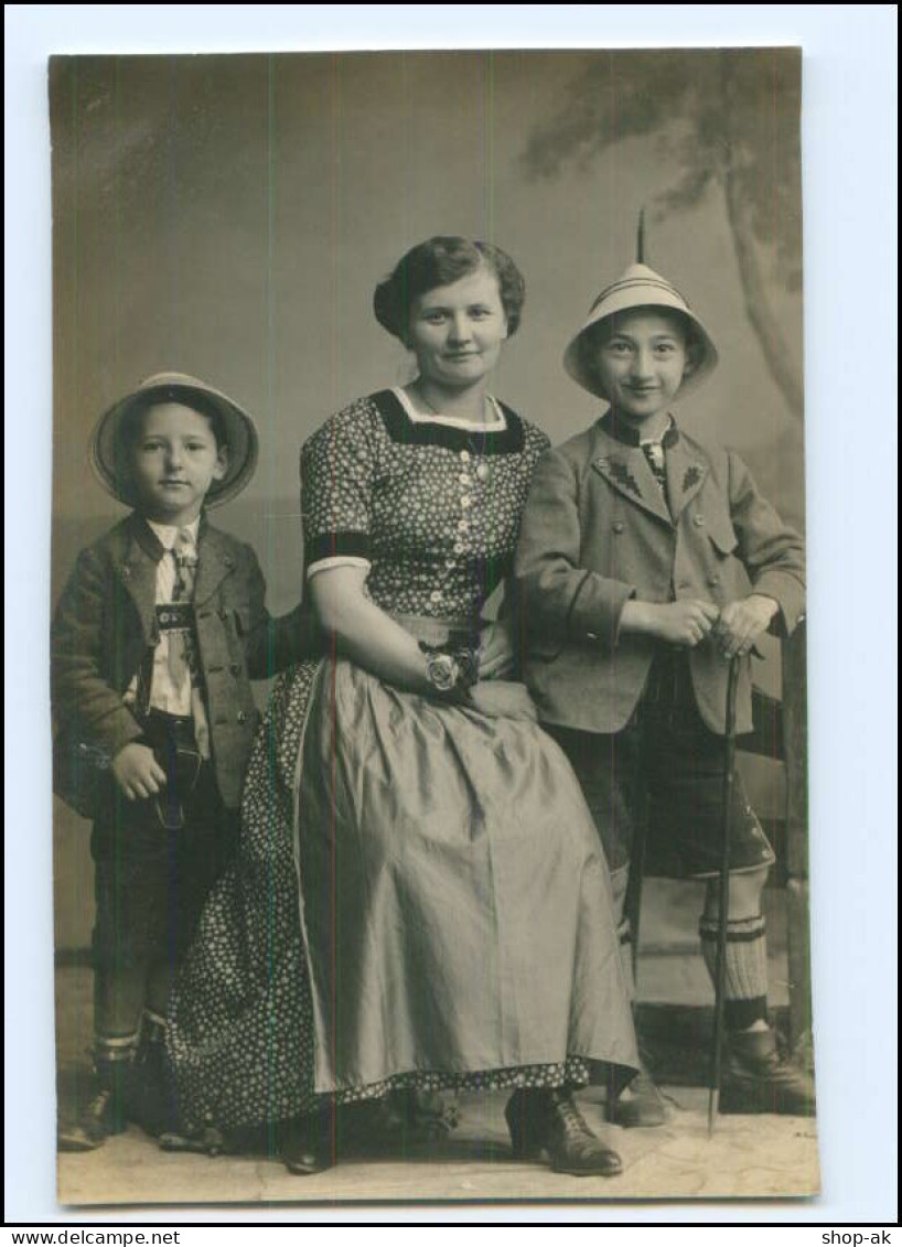 Y11366/ Mutter Mit Kindern Söhne Jungen  Trachten Foto AK  Ca.1912 - Sonstige & Ohne Zuordnung