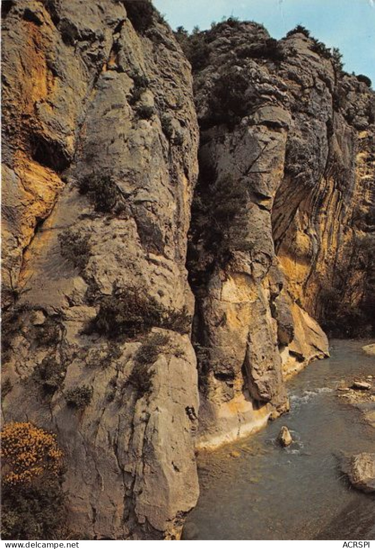 Environs De BUIS LES BARONNIES Les Gorges D URBRIEUX 7(scan Recto-verso) MA1530 - Buis-les-Baronnies