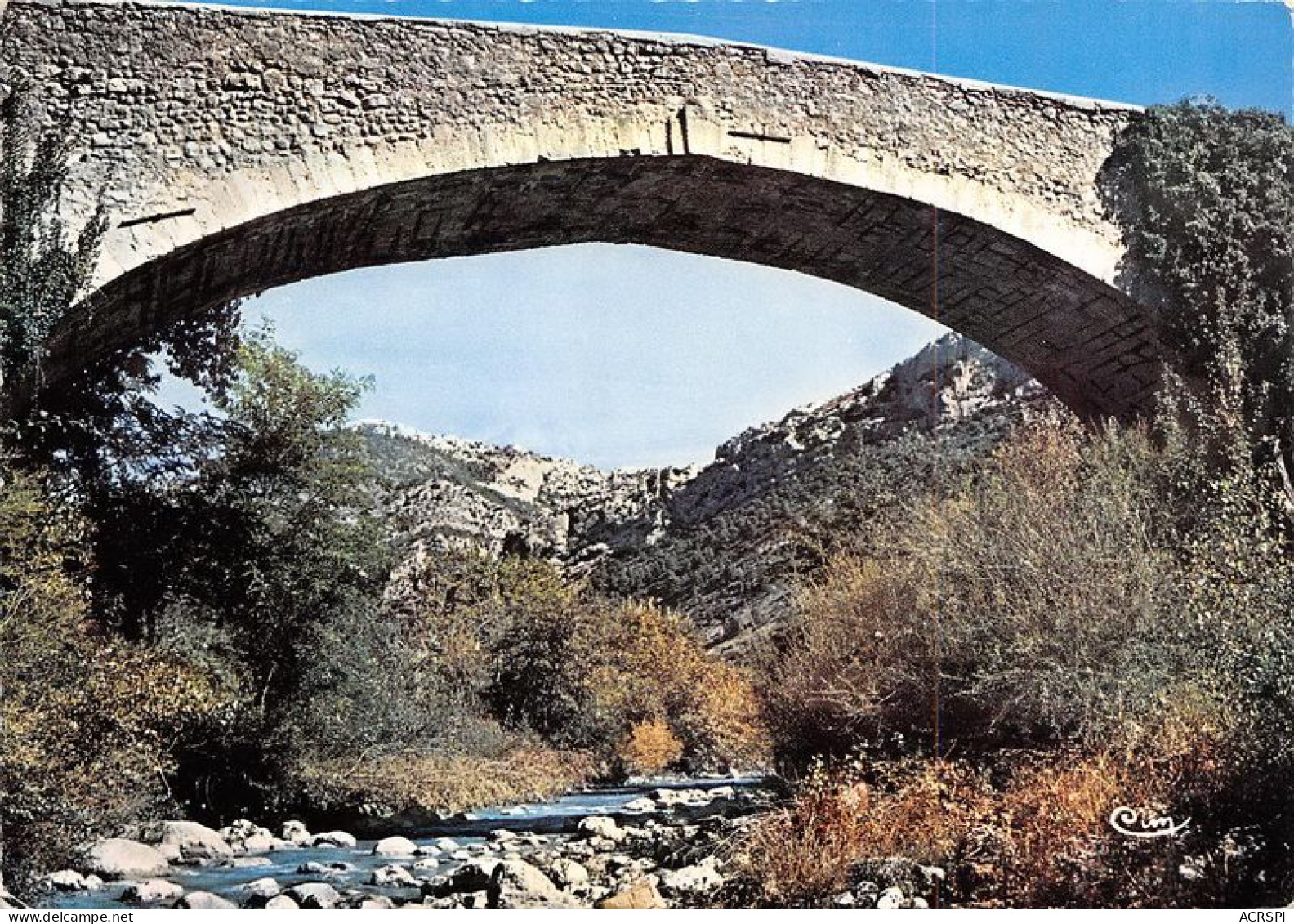 BUIS LES BARONNES Le Pont Neuf Sur L Ouveze 29(scan Recto-verso) MA1527 - Buis-les-Baronnies