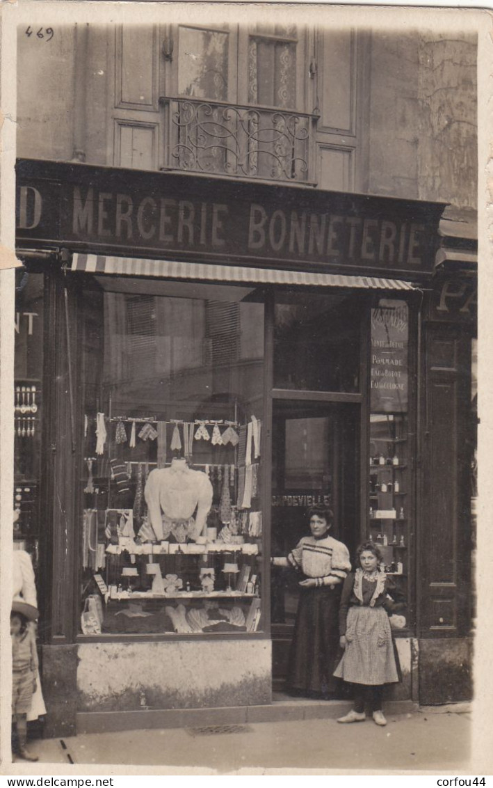 64 - PAU :  Devanture De La Bonneterie/Lingerie CAPDEVIELLE -  Très Rare Carte Photo - Commerce - Métier. - Pau