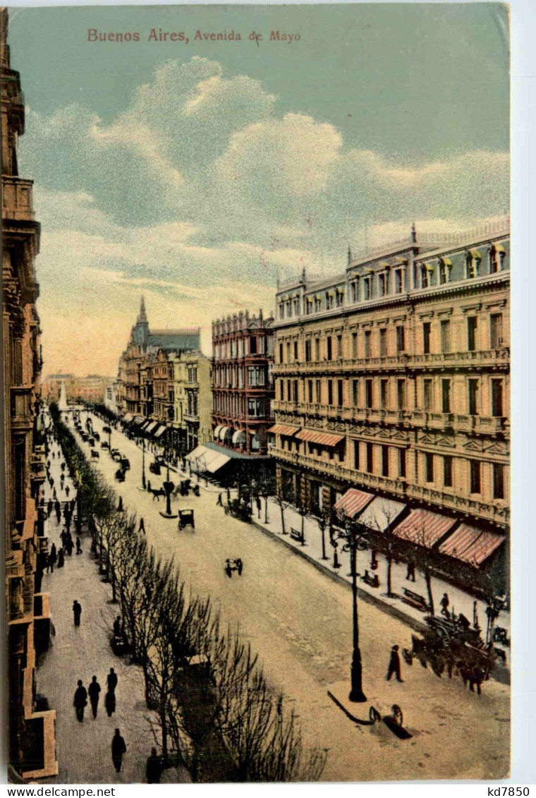 Buenos Aires - Avenida De Mayo - Argentina