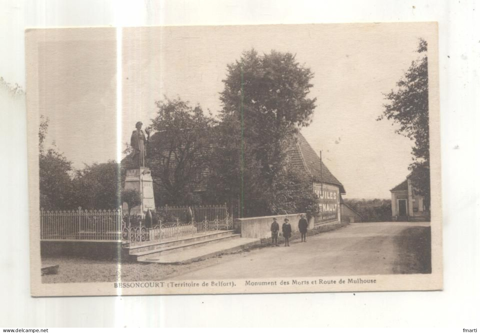 Bessoncourt, Monument Aux Morts Et Route De Mulhouse - Autres & Non Classés