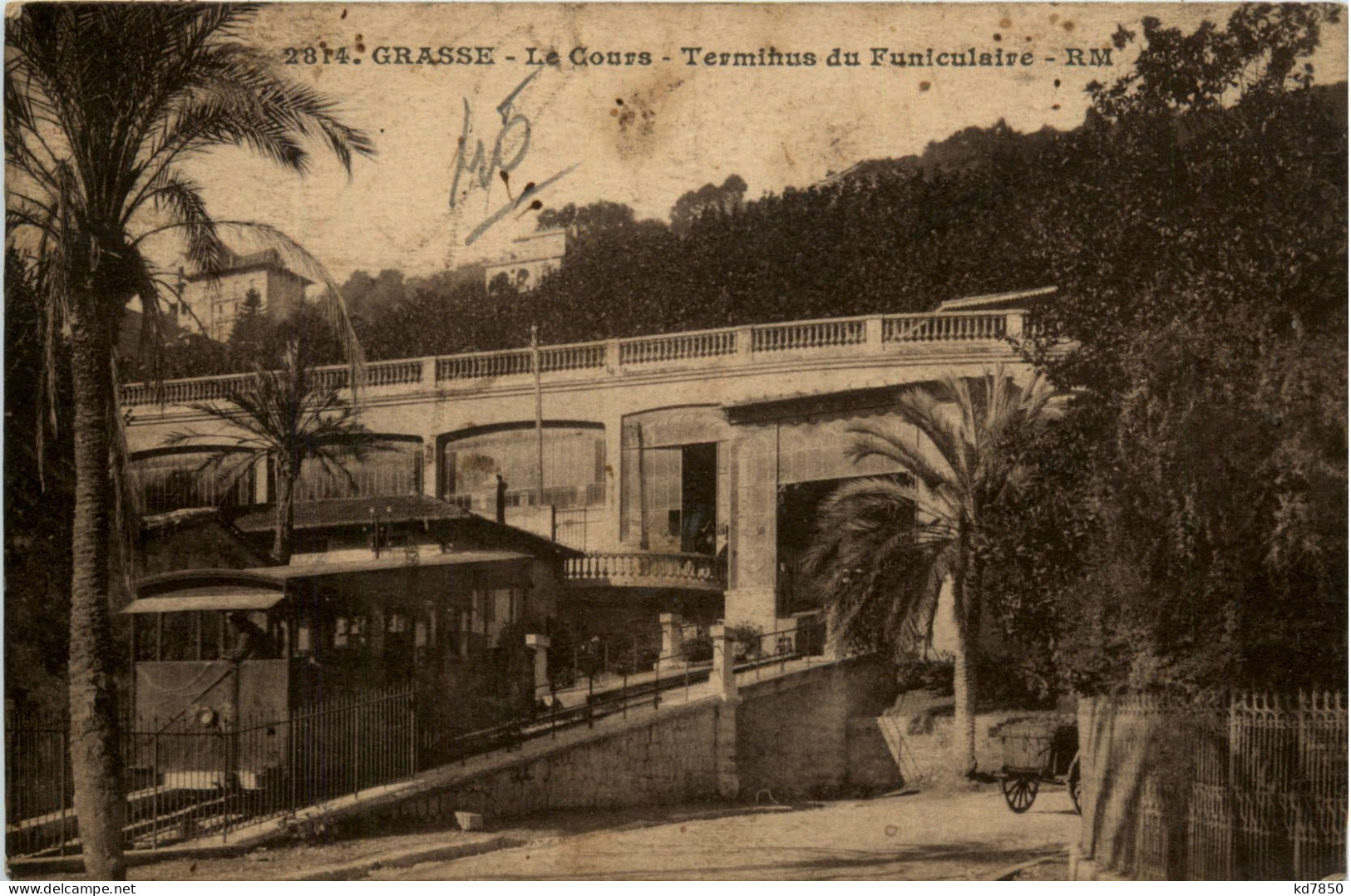 Grasse, Le Cours - Terminus Du Funiculaire - Grasse