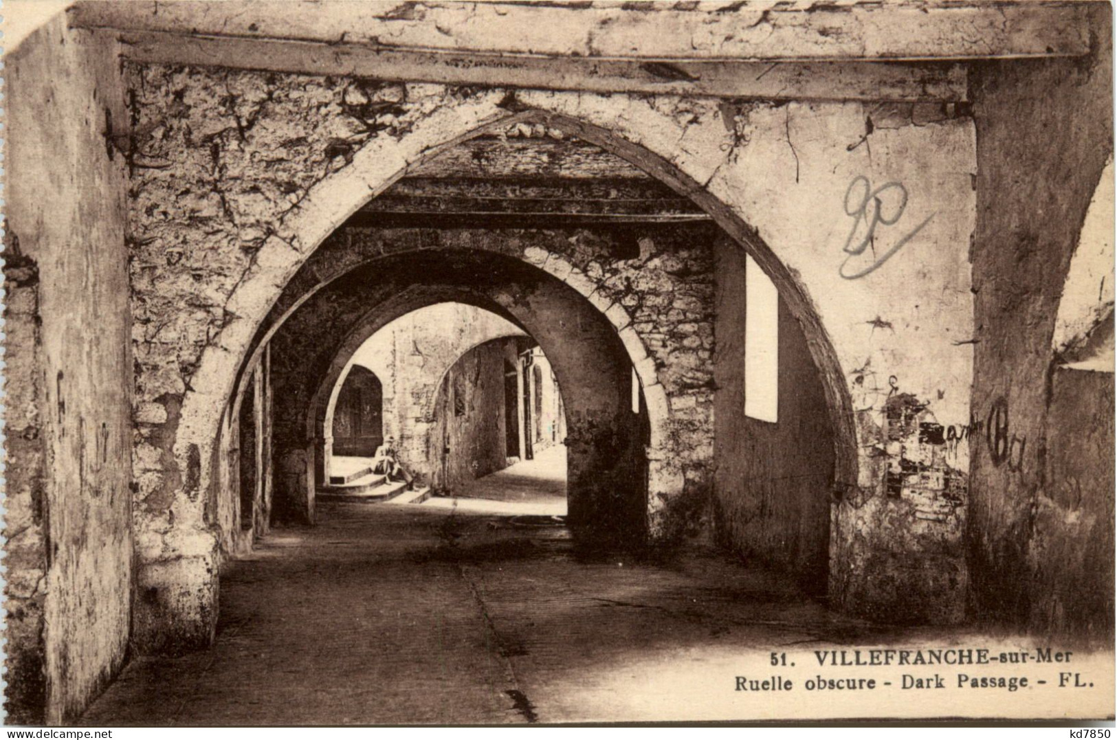 Villefranche-Sur-Mer, Ruelle Obscure - Dark Passage - Villefranche-sur-Mer