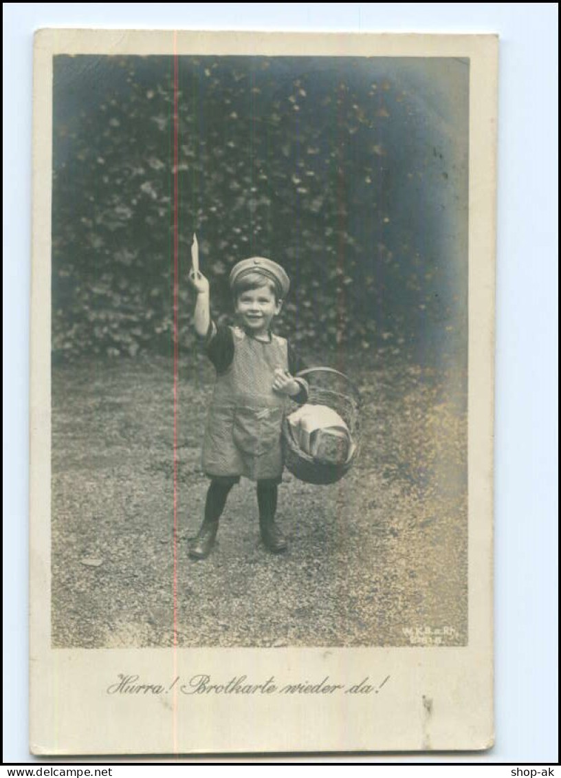 U5192/ Kleines Kind Mit Brotkarte  1. Weltkrieg Foto AK 1917 - Guerre 1914-18