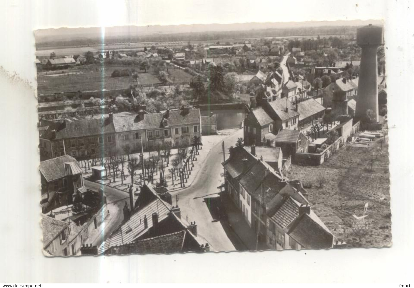 En Avion Au Dessus De 4. Neauphle Le Chateau, Place Mancest - Neauphle Le Chateau