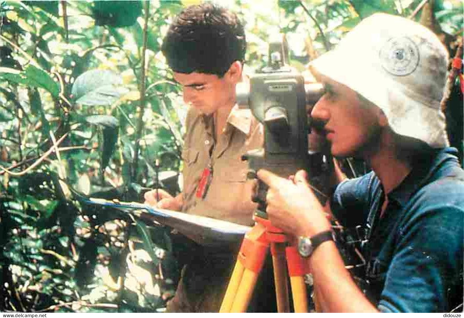 Costa Rica - Operation Raleigh - Rain Forest - Appareil Photo - CPM - Voir Scans Recto-Verso - Costa Rica