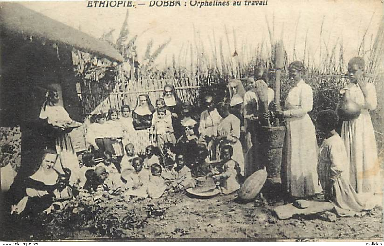 - Pays Div- Ref-EE780- Ethiopie - Dobba - Orphelines Au Travail - - Etiopía