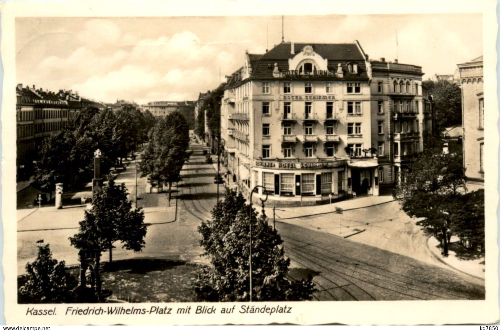 Kassel, Friedrich-Wilhelmsplatz Mit Blick Auf Ständeplatz - Kassel