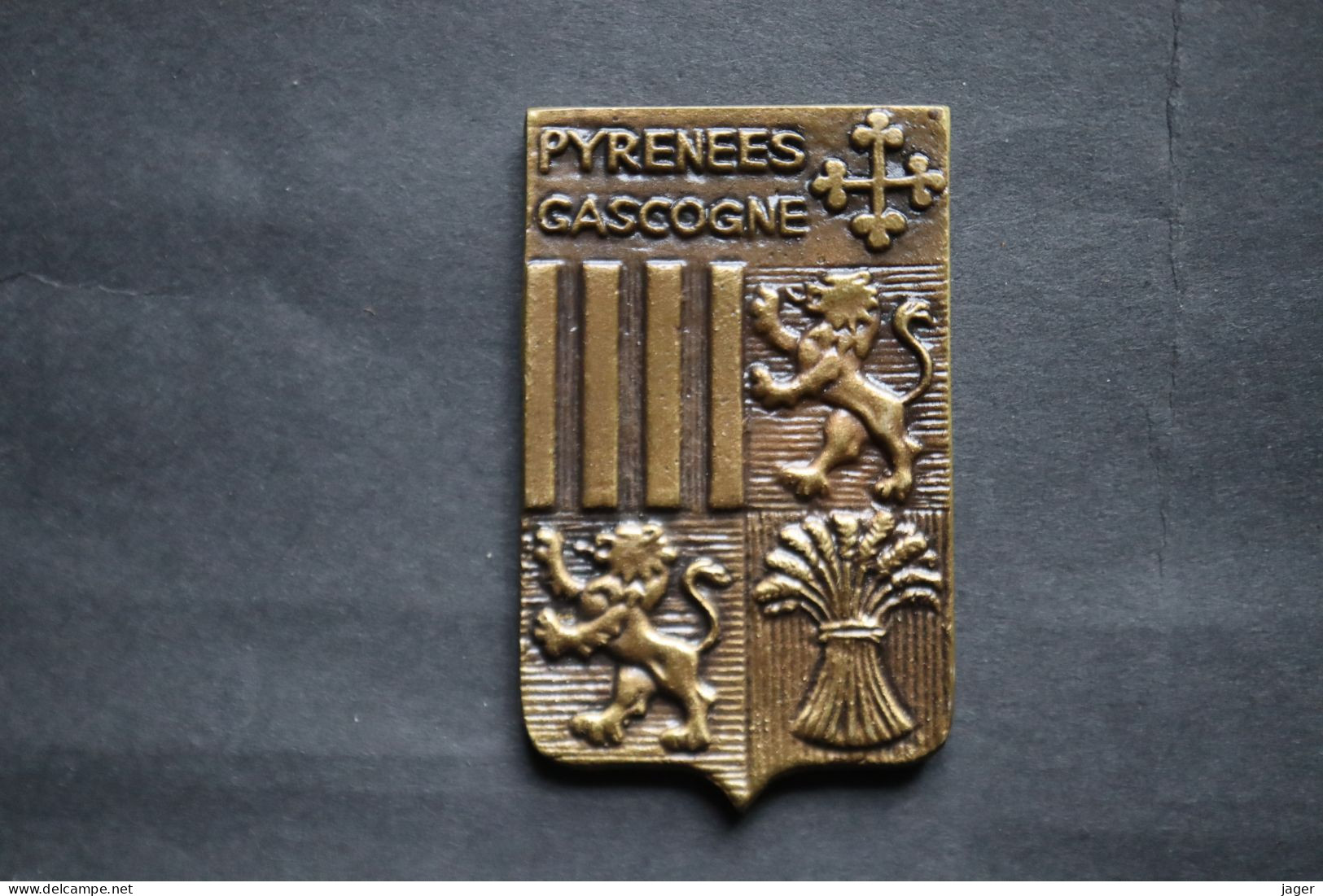 Plaque En Bronze  CJF  Pyrenees Gascogne  Servir Et Esperer - 1939-45