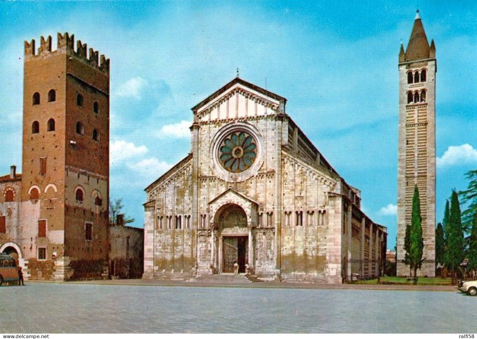 1 AK Italien * Verona - Die Basilica San Zeno Maggiore Mit Dem Turm Der Abtei Und Dem Turm Der Basilica UNESCO Welterbe - Verona