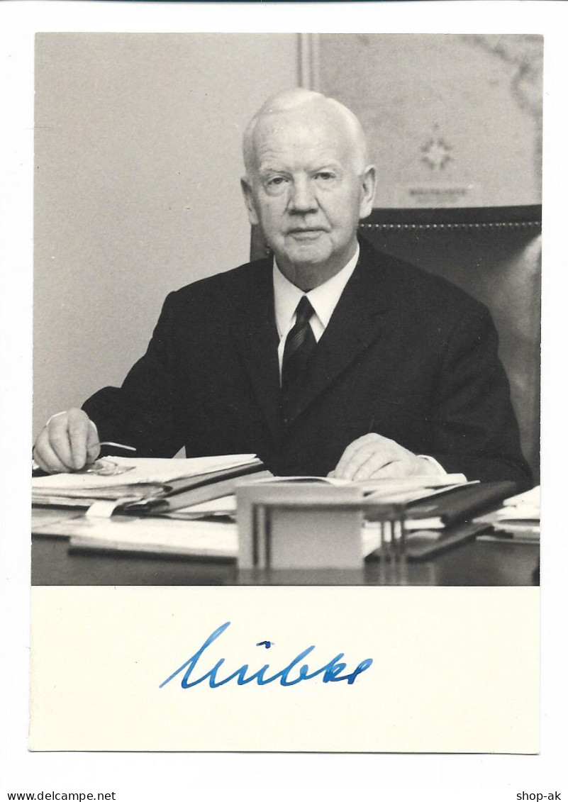 Y22019/ Bundespräsident Heinrich Lübke Autogramm Unterschrift 1969  - Personnages