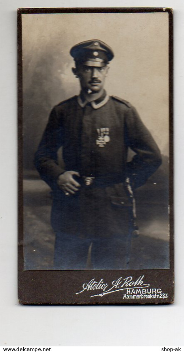 Y9788/ CDV Foto Soldat Mit Ehrenzeichen Atelier Roth, Hamburg  - Otros & Sin Clasificación