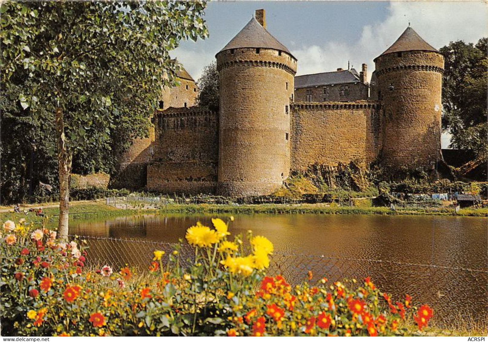 LASSAY Le Chateau Feodal Et L Etang 26(scan Recto-verso) MA1764 - Lassay Les Chateaux