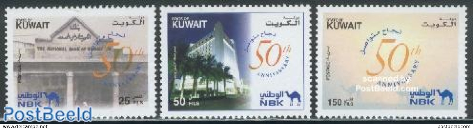 Kuwait 2002 National Bank 3v, Mint NH, Various - Banking And Insurance - Koweït