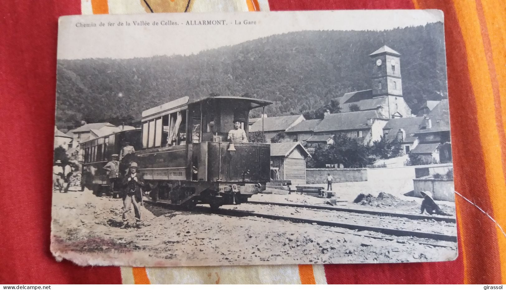 CPA CHEMIN DE FER DE LA VALLEE DE CELLES ALLARMONT LA GARE AVEC TRAIN GROS PLAN 2 EME CHOIX COIN ABIME - Bahnhöfe Mit Zügen