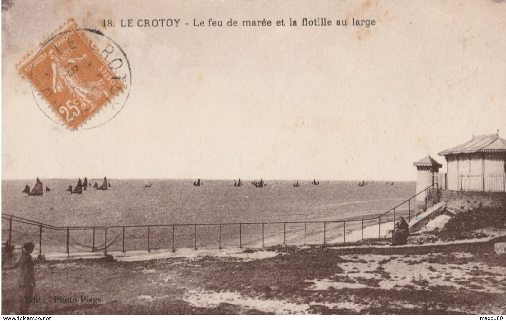 LE CROTOY  -  Le Feu De Marée Et La Flotille Au Large - Le Crotoy