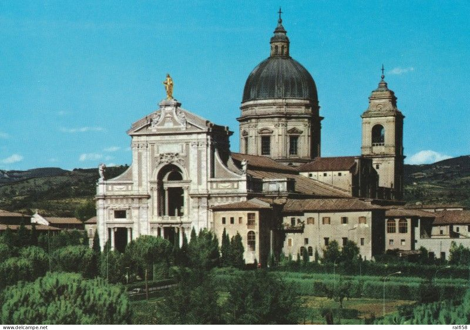 2 AK Italien * Assisi - Mit Der Kirche S. Pietro (erb. Im 10. Jh.) Und Der Basilika Santa Maria Degli Angeli Erb. 17. Jh - Andere & Zonder Classificatie