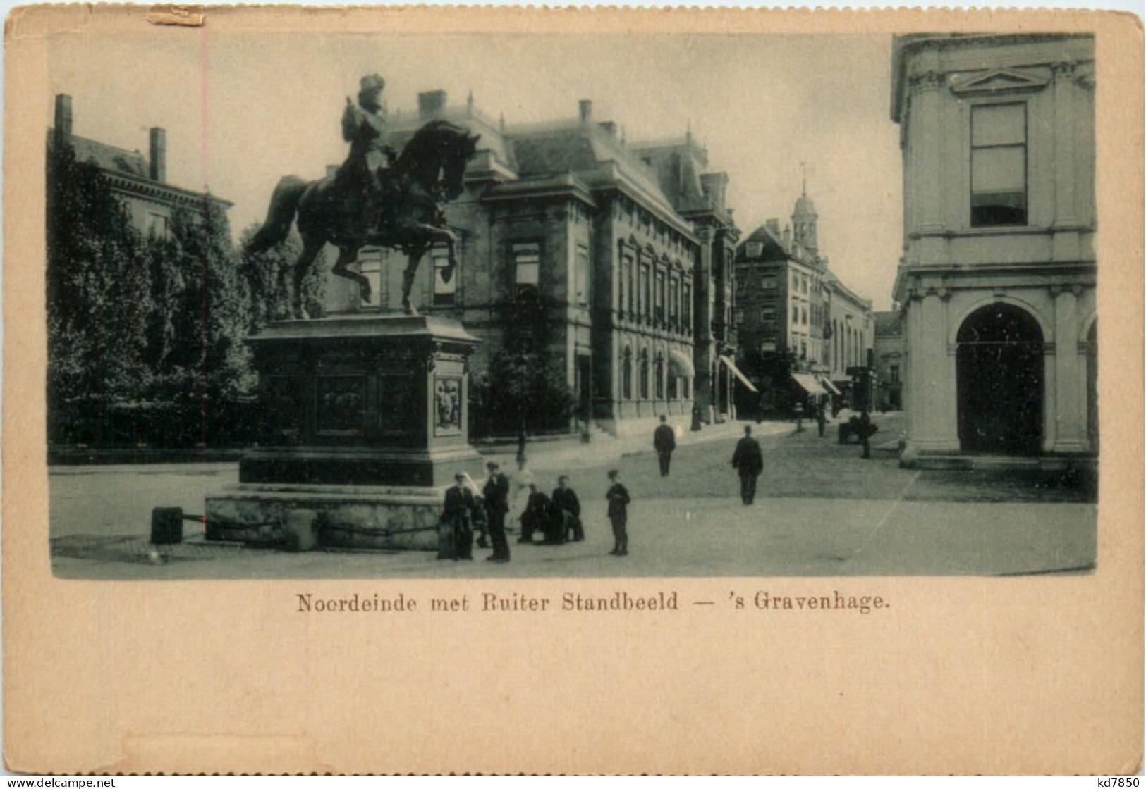 S Gravenhage - Noordeinde Met Ruiter Standbeeld - Den Haag ('s-Gravenhage)