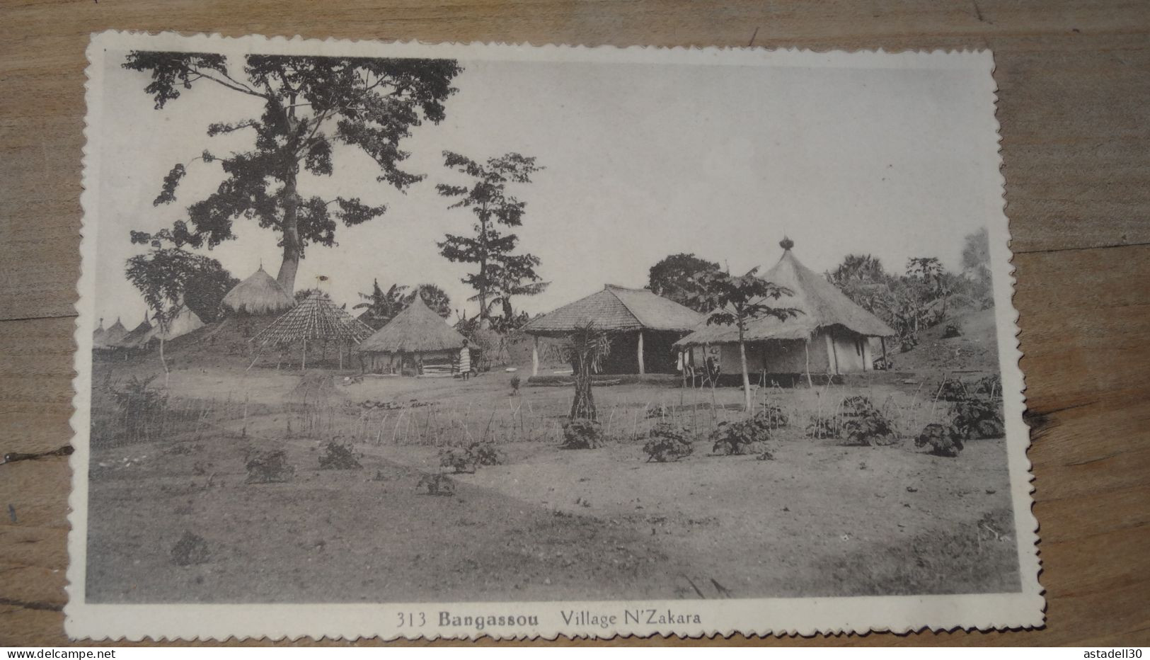 BANGASSOU, Village N'Zakara ................ BE-18034 - Centrafricaine (République)