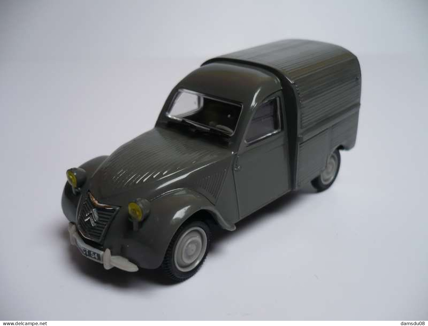 Norev Citroen 2CV  Camionnette  Echelle 1/43 Sous Blister - Norev