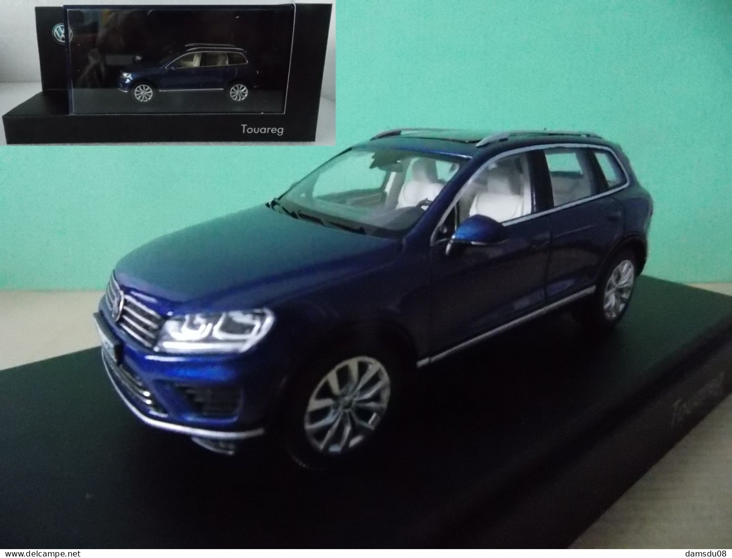 Herpa VW Touareg Bleu échelle 1/43 En Boite Vitrine Et Surboite Carton - Herpa