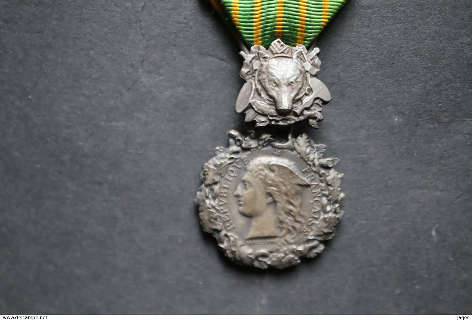 Médaille   Direction Des Eaux Et Forets  Honneur Et Dévouement - Frankreich