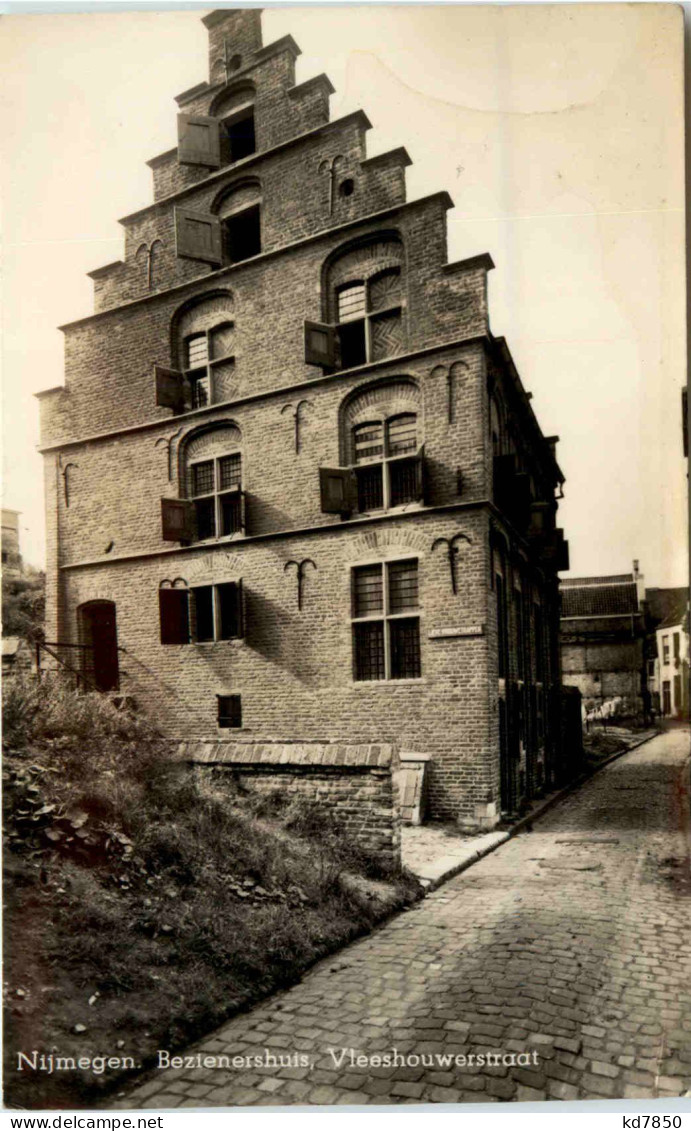 Nijmegen - Bezienershuis - Nijmegen