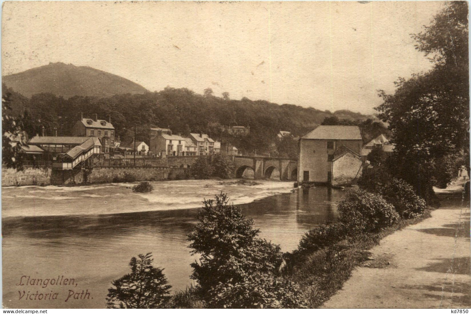 Llangollen - Victoria Path - Denbighshire