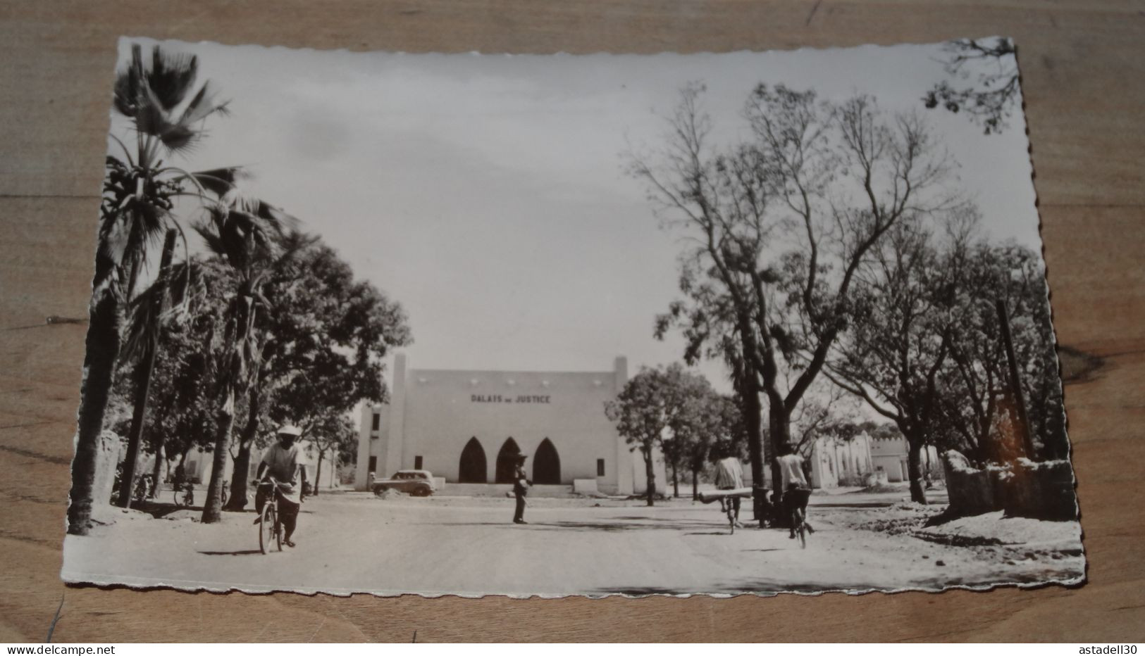 BURKINA FASO, OUAGADOUGOU, Le Palais De Justice ................ BE-18067 - Burkina Faso