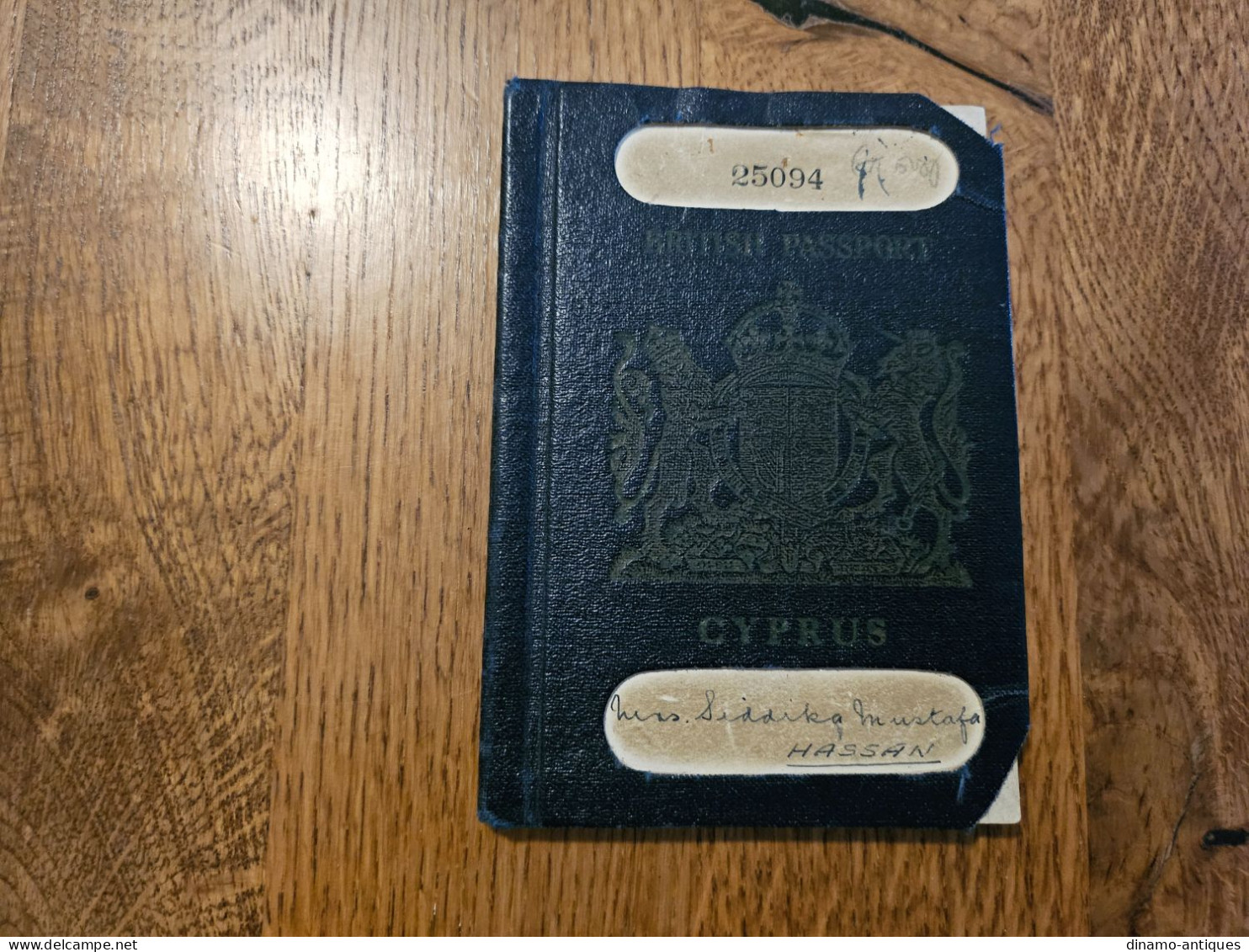 1949 Colony Cyprus Passport Passeport - Travel To Lebanon Egypt Turkey Syria Greece Iraq Sudan Eritrea Revenues Fiscal - Documenti Storici