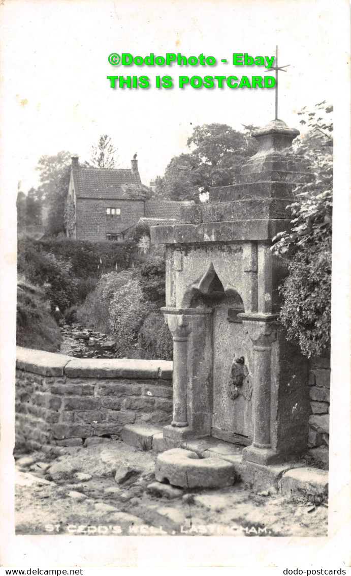 R396493 Lastingham. St. Cedds Well. Postcard - Monde