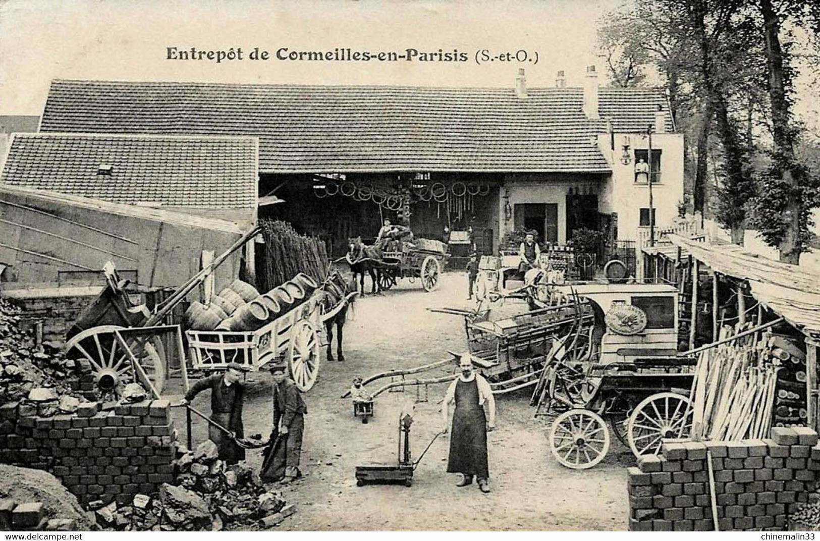 DEPT 95 ENTREPOTS DE CORMEILLES EN PARISIS  TRES BELLE  ANIMATION 9X14 REIMPRESSION DE CARTES ANCIENNES - Cormeilles En Parisis