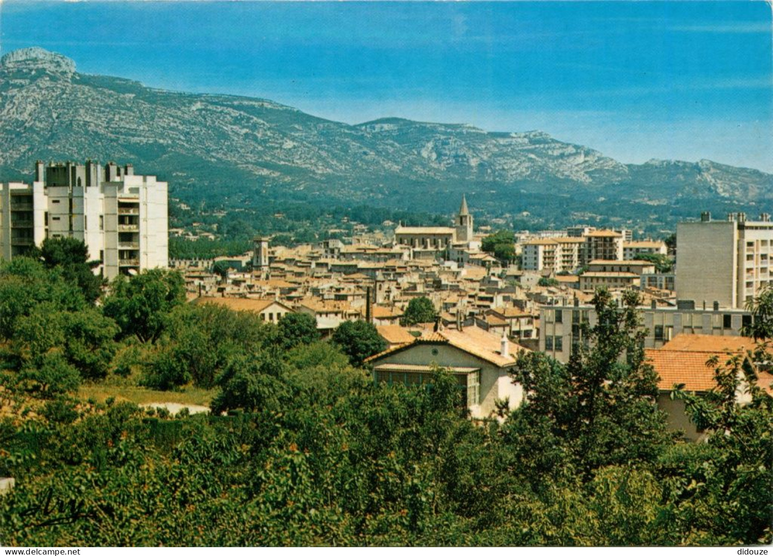 13 - Aubagne - Vue Générale - CPM - Voir Scans Recto-Verso - Aubagne