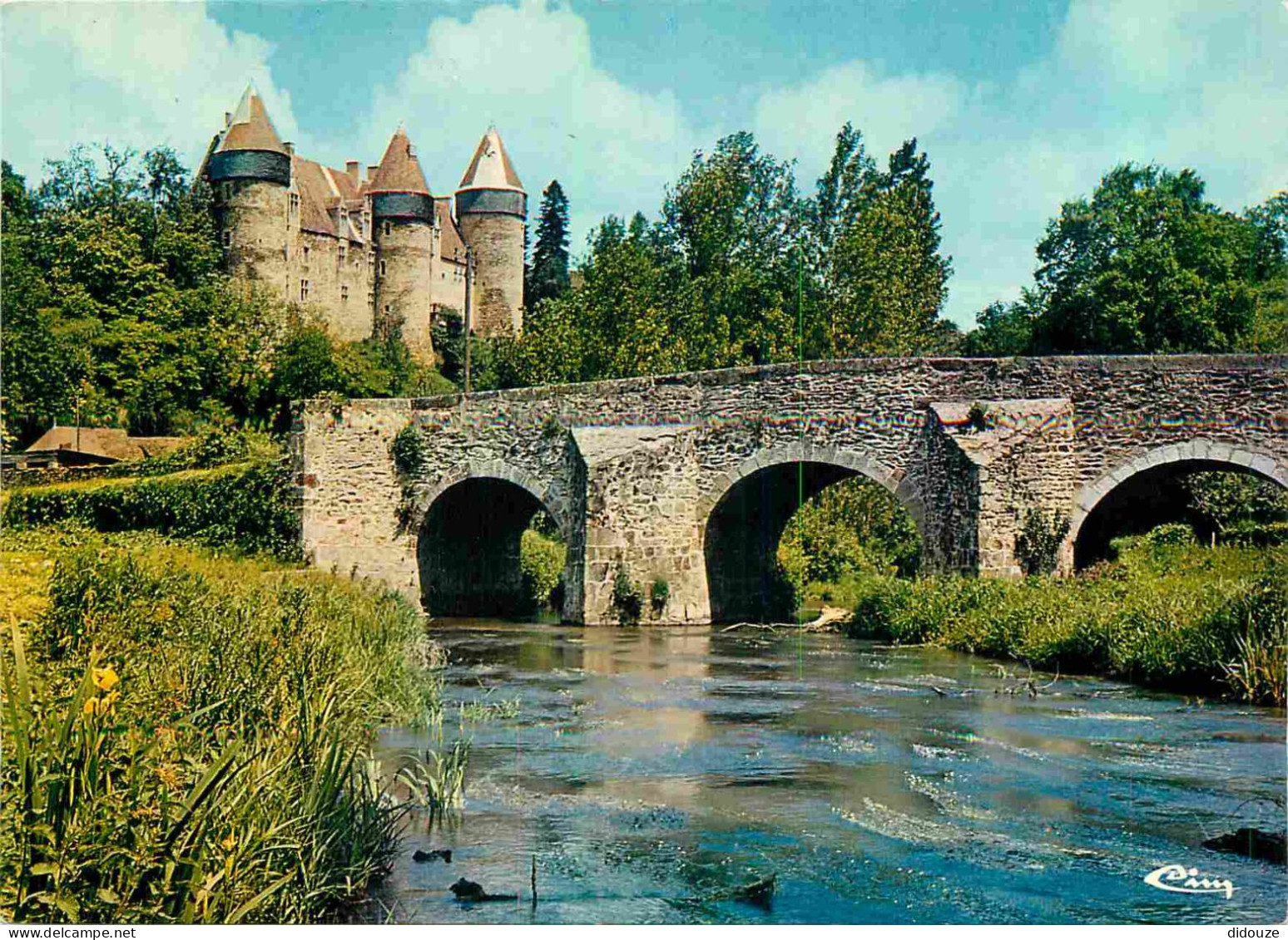 18 - Culan - Le Vieux Pont Sur L'Arnon Et Ie Château - CPM - Voir Scans Recto-Verso - Culan