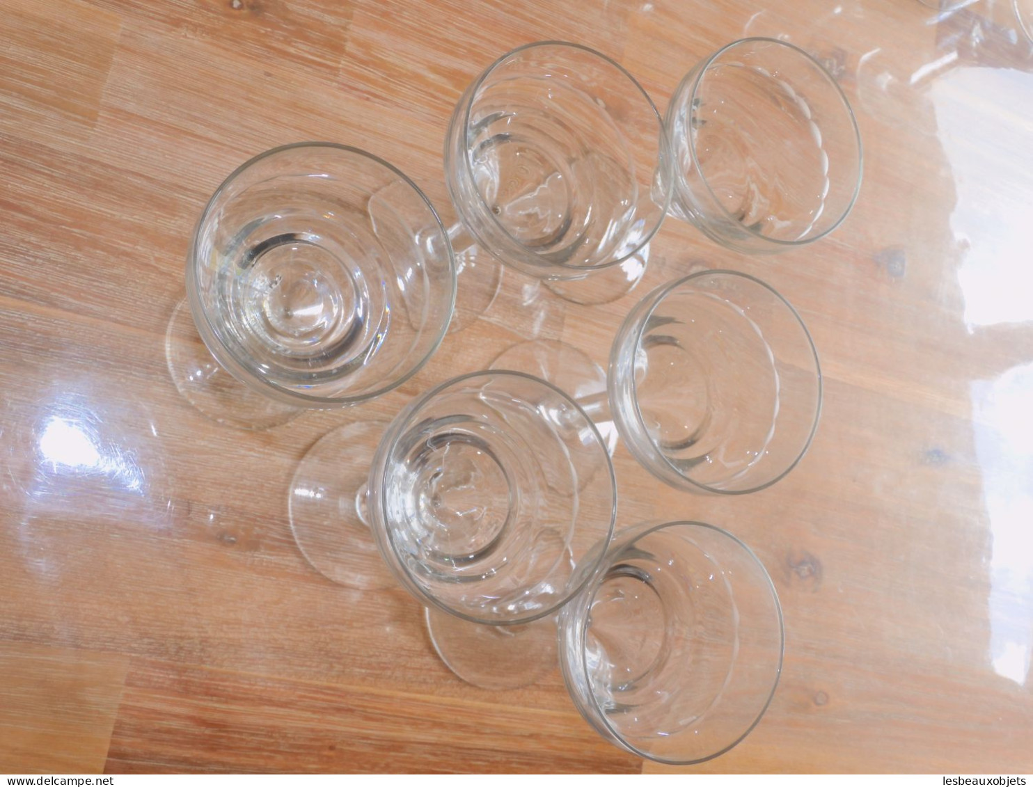 -6 ANCIENS VERRES de BISTROT Verres à Pieds un Trait Gravé sur le Bord    E