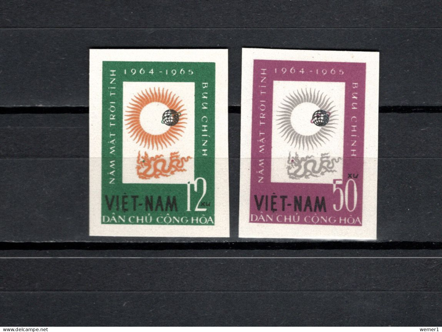 Vietnam 1964 Space, International Year Of The Quiet Sun Set Of 2 Imperf. MNH - Azië